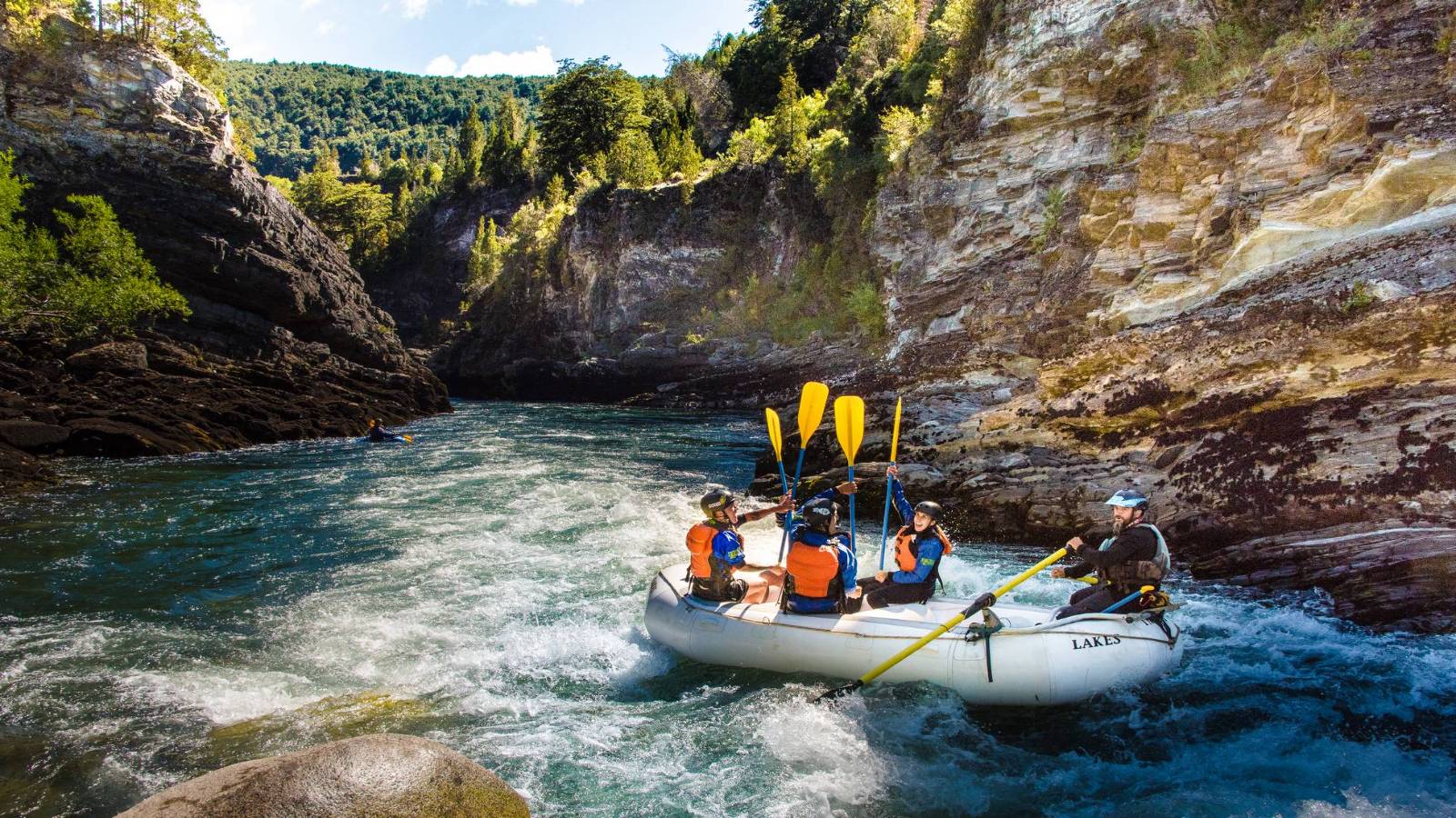 El río Corcovado y sus paisajes