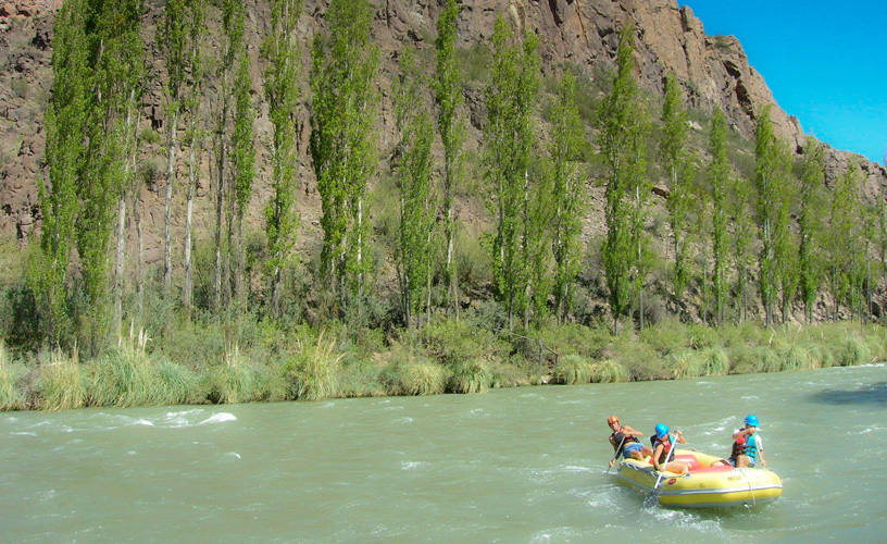 Atuel River may be sailed all through the year