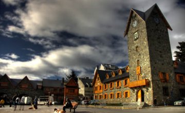 Tradition in Bariloche: The Civic Center