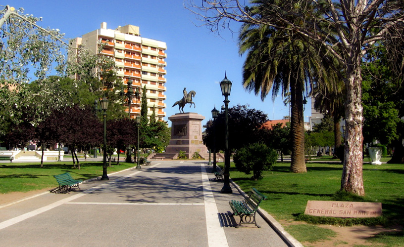 General San Martín square