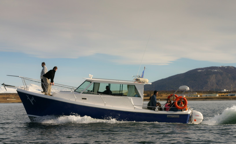 Yate con capacidad para 12 pasajeros