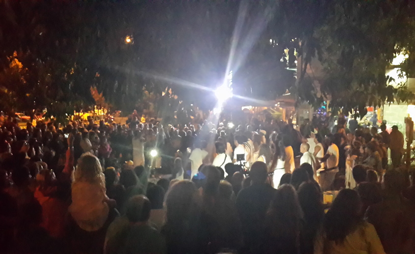 Make everyone go out