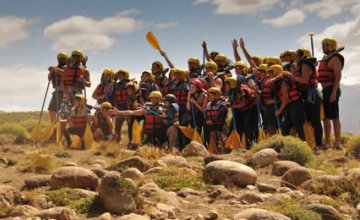 Divertido rafting en el Chimehuin