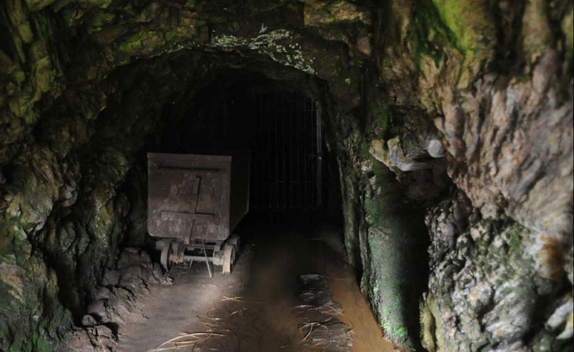 Towards the bowels of the earth