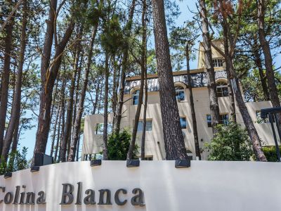 3-star Apart Hotels Colina Blanca - Apart Hotel