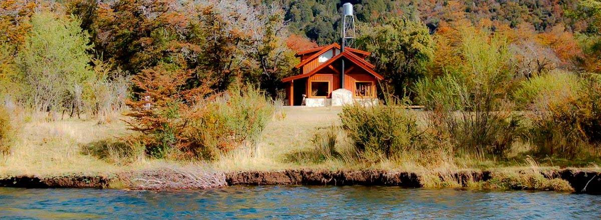 Alojamiento en Lago Meliquina (a 30 Km. de San Martín de los Andes) Casa Lago Meliquina