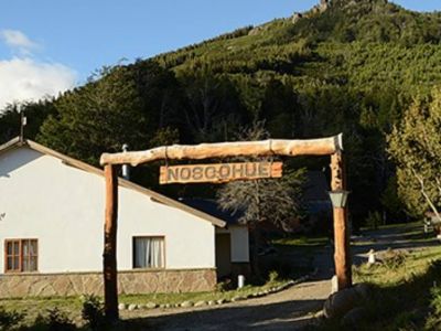 Alojamiento en Lago Meliquina (a 30 Km. de San Martín de los Andes) Noscohue