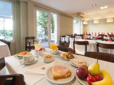 4-star Apart Hotels Trianon Residence Recoleta