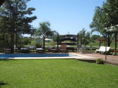 Bungalows 3 estrellas Las Chimeneas