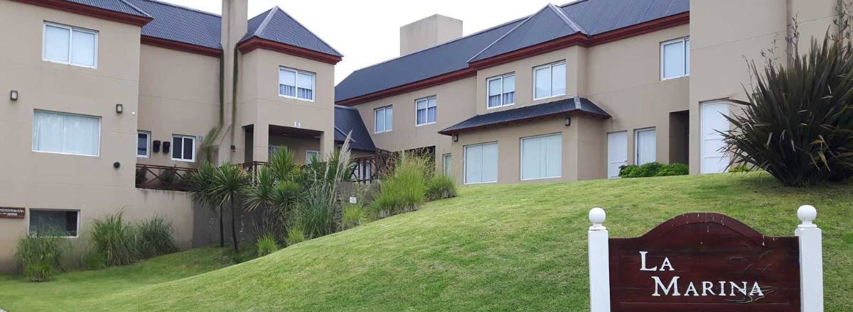 Apart Hotels La Marina