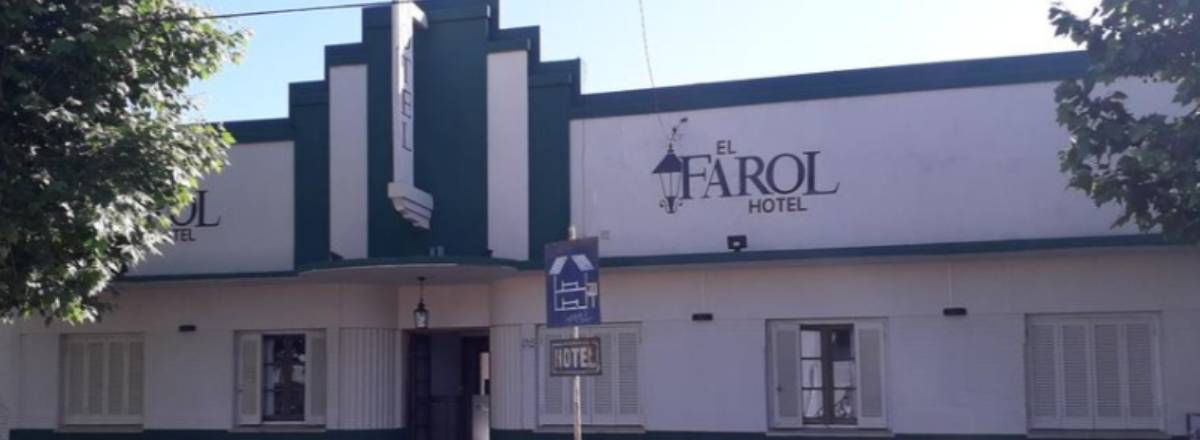 Hoteles El Farol