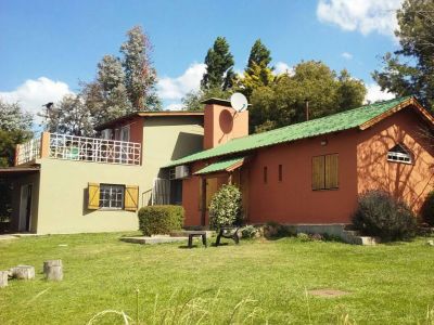 Houses and apartments Rental El Quincho de Esther
