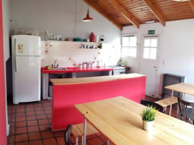 Albergues/Hostels Red House
