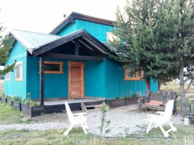 Alojamiento en Lago Meliquina (a 30 Km. de San Martín de los Andes) Casa de Campo Meliquina