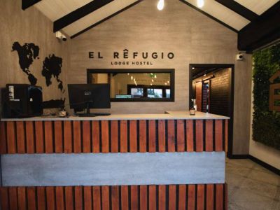 Albergues/Hostels El Refugio Lodge Hostel