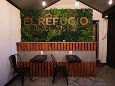 Albergues/Hostels El Refugio Lodge Hostel