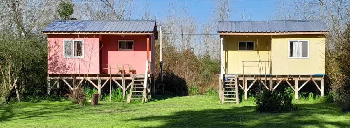 Cabins Isla el pinar / Isla yacare Cabins