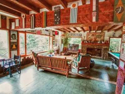 Albergues/Hostels Hostel La Angostura