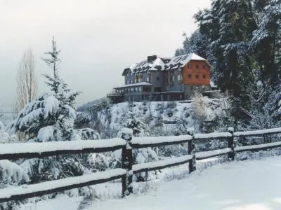 Correntoso Hotel Hoteles  en  Villa La Angostura