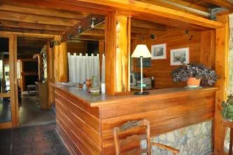 Hosterías 3 estrellas Portal de Piedra