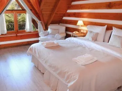 3-star Hostelries Casa del Lago