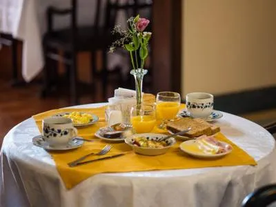 3-star Hotels Hotel Colonial