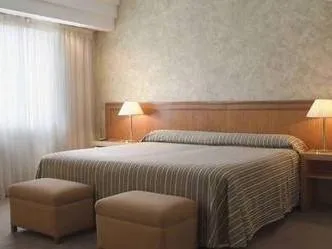 Solans Riviera Palace Hoteles 4 estrellas  en  Rosario