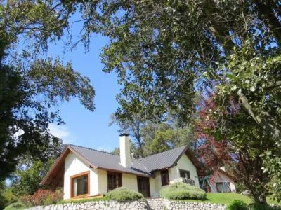 Lancuyen 2-star Cabins  in  Villa La Angostura