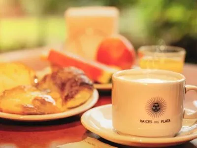 Hoteles 4 estrellas Raíces Esturión Hotel & Lodge