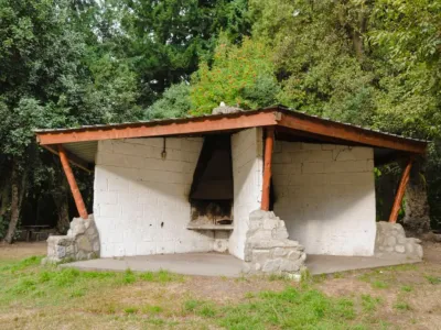 Fully-equipped Camping Sites Unquehue Camping y Dormis