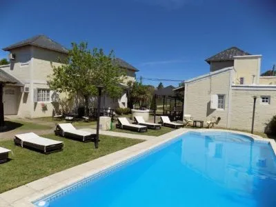 Altos de Unzué Cabins  in  Gualeguaychú