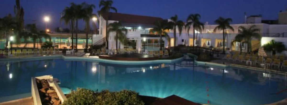 Hoteles 4 estrellas Los Pinos Resort & Spa Termal