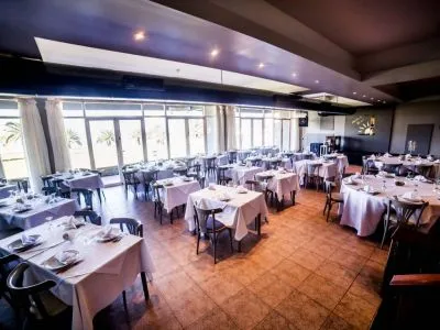 4-star Hotels Hotel Marina del Faro Resort & Spa