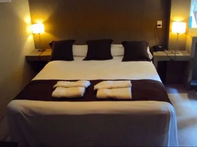 Hoteles 3 estrellas Siglo Sexto