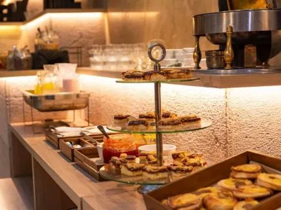 Hoteles 4 estrellas Alkazar