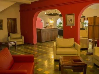 Hoteles 2 estrellas De La Capilla del Monte