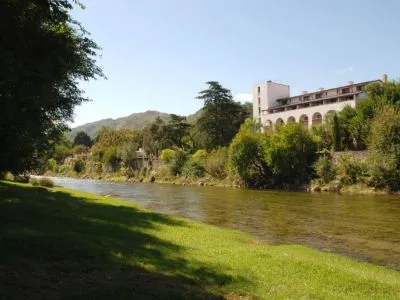 Hoteles 3 estrellas Arcos del Río
