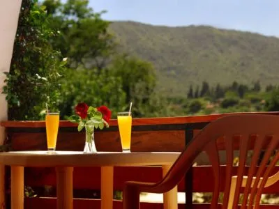 Hoteles 3 estrellas Arcos del Río