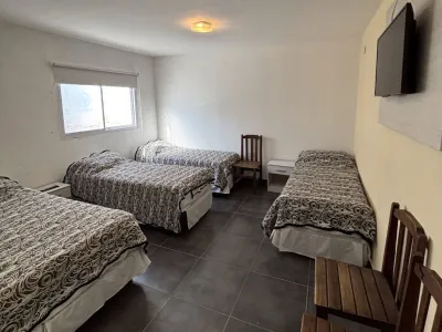 Hostelries Serrana Monti Inn