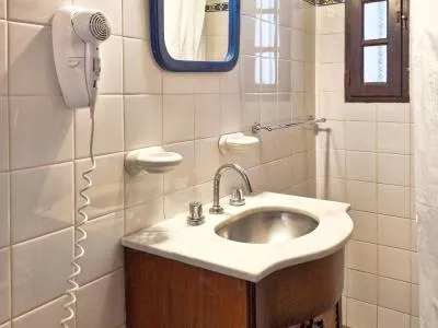 Hosterías 3 estrellas La Posada de Akasha