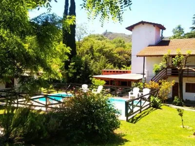 Cabins El Viejo Nogal