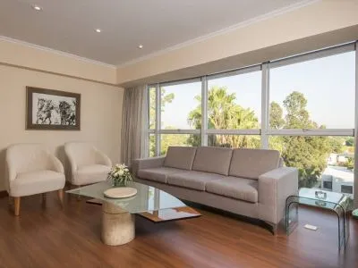 5-star Hotels Holiday Inn