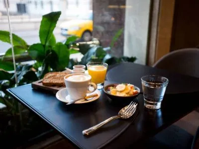 Hoteles 4 estrellas Windsor Hotel & Tower