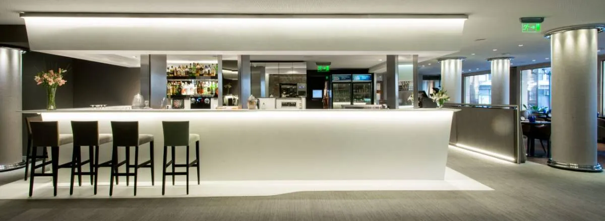 Hoteles 4 estrellas Windsor Hotel & Tower