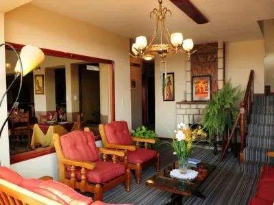 Hoteles 2 estrellas Embajador