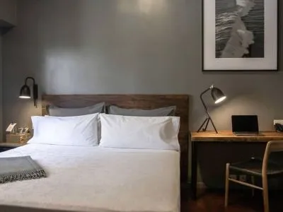 4-star Hotels Carsson