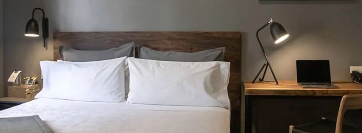 4-star Hotels Carsson