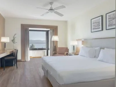 Hoteles 4 estrellas NH Edelweiss Hotel