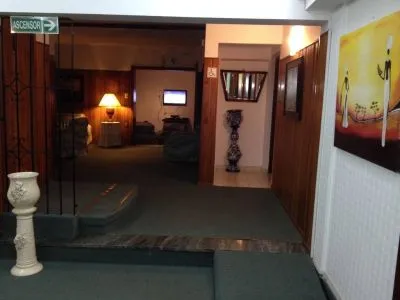 Hoteles Hotel La Golondrina