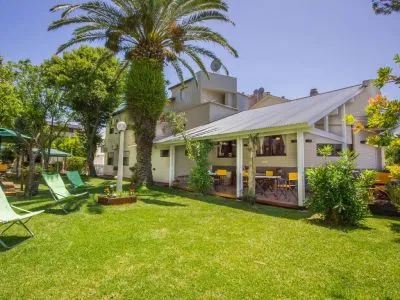 Dalmacia Inn Hotels  in  Pinamar